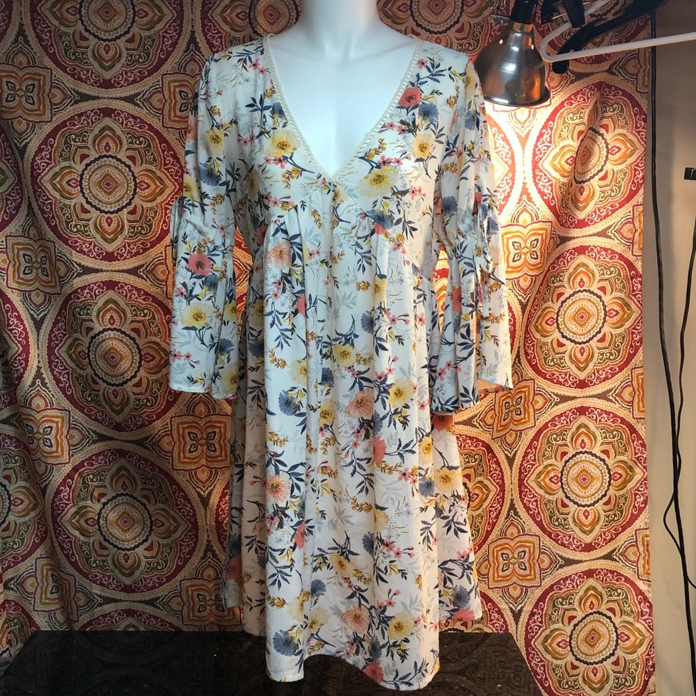 Umgee Floral Dress Size Small